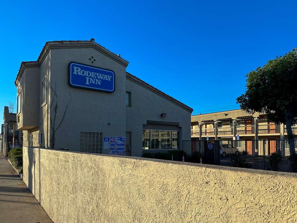 Rodeway Inn South Gate - Los Angeles South Dış mekan fotoğraf